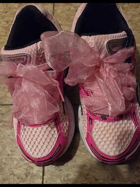 Saucony Kids Pink & Hot Pink Mesh Sneakers with Sheer Ribbon Laces